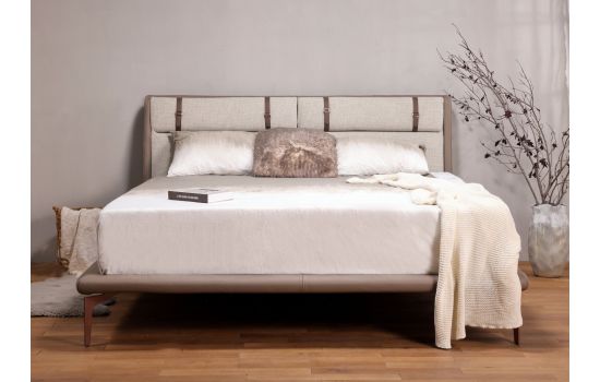 מיטה זוגית 200*180 ס"מ בגוון קרם דגם Firenze