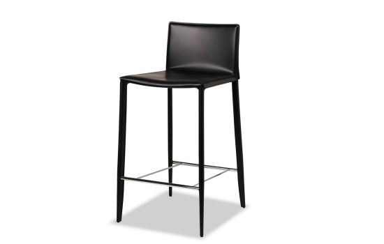 כסא בר עור בגוון שחור דגם BELLA